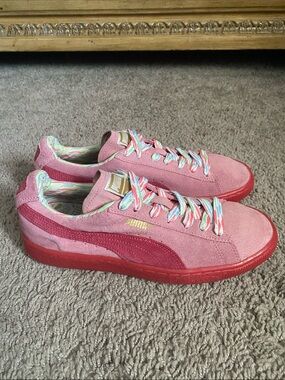 Puma Women’s Pink Suede Low-Top Sneakers with Red Sole Size 9 US